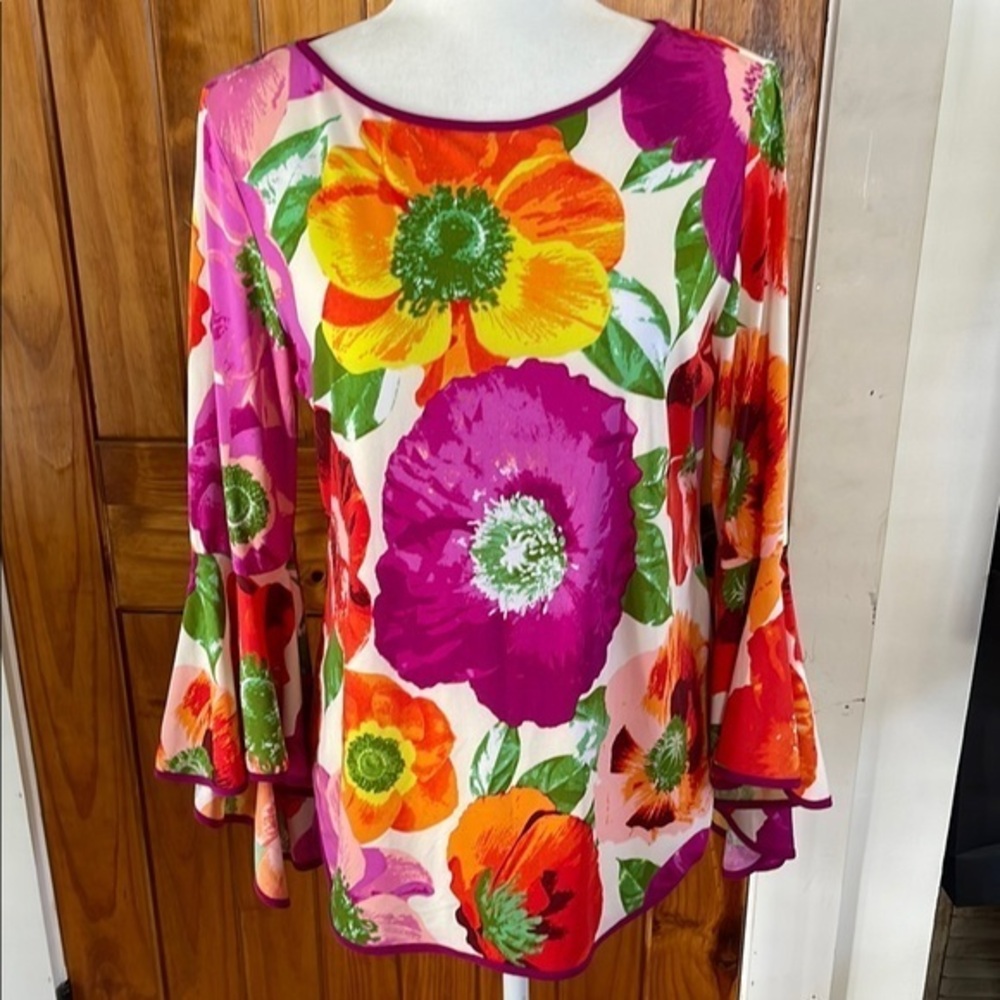 Coco Bianco Floral Bell-Sleeve Blouse in Pink, Orange, Yellow, Green
